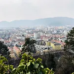 Apartment Sonnenloft - Zentrales, Helles Boho-apartement Im Herzen Von