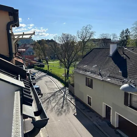 Appartement Zentrales, Sonniges Im Herzen Von *