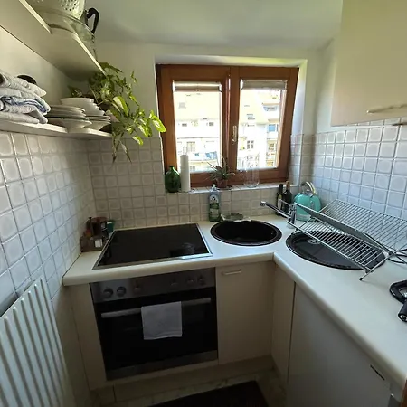 Zentrales, Sonniges Im Herzen Von