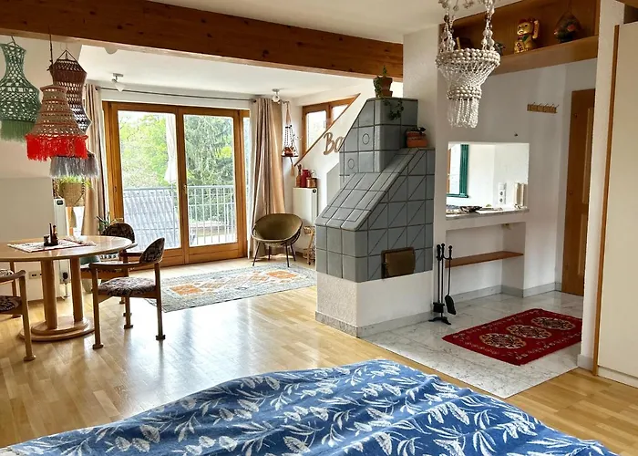 Sonnenloft - Zentrales, Helles Boho-apartement Im Herzen Von شقة *