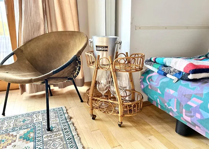 Appartement Sonnenloft - Zentrales, Helles Boho-apartement Im Herzen Von Graz